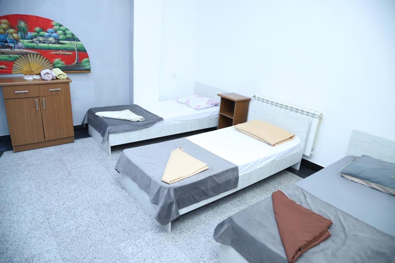 יירבאן Joy Hotel Apartament מראה חיצוני תמונה